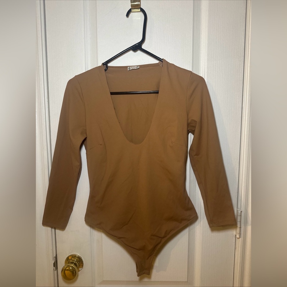 Intimately Free People Tan Neutral Long Sleeve Thong Bodysuit.‎ Women’s Small